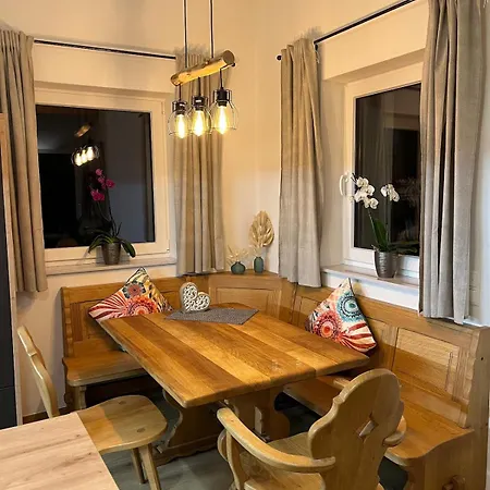 Neue Moderne Mit Infrarot Sauna Lägenhet