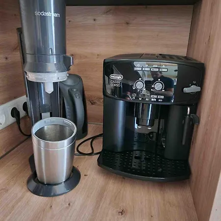 Neue Moderne Mit Infrarot Sauna Lägenhet *