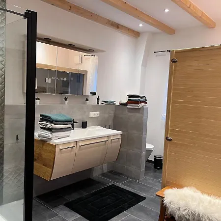 Lägenhet Neue Moderne Mit Infrarot Sauna Hengersberg